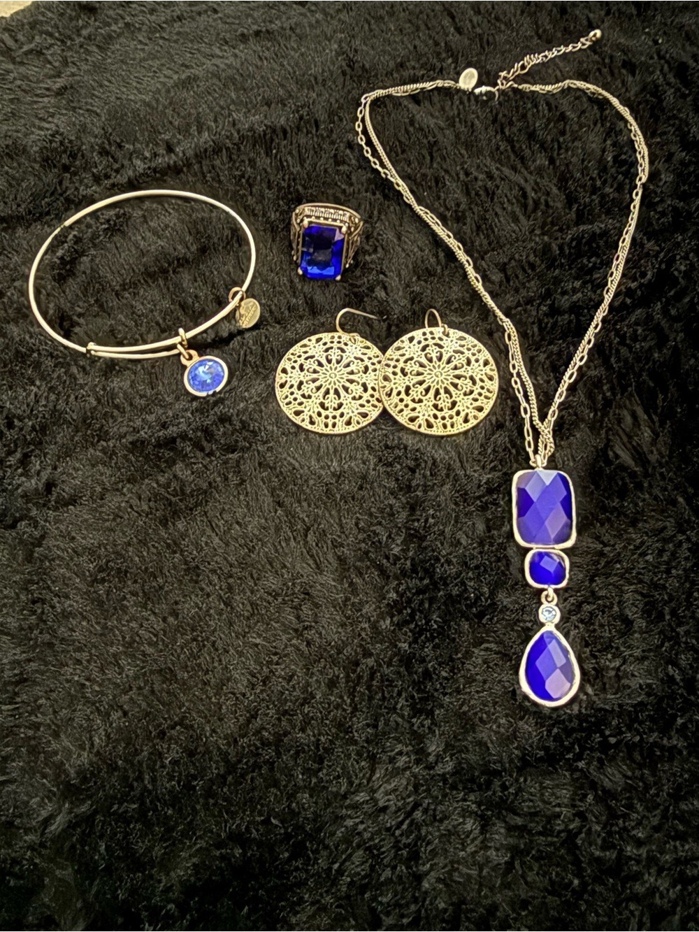 Silver Myth Curated Vintage Jewelry Set Blue Necklace Ring Earrings Bracelet